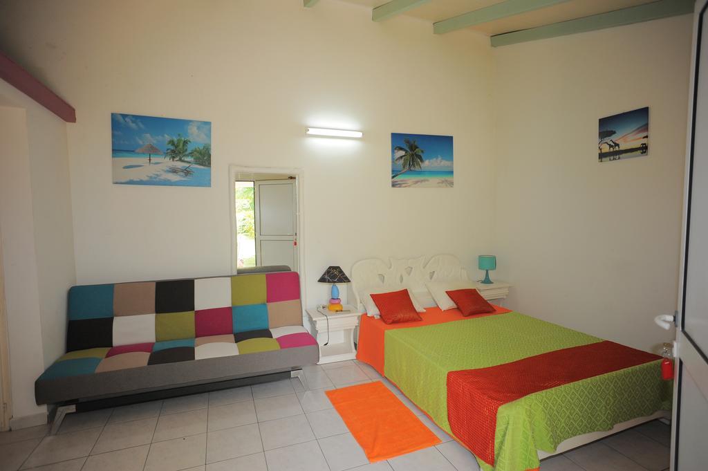 Au Domaine Des Bougainvilliers Villa Sainte-Rose Ngoại thất bức ảnh